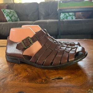 Tommy Bahama Leather Fisherman Sandals Brown – Men’s Size 7